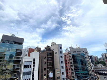 その他　-