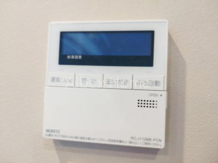 キッチン　キッチン給湯器