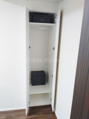 [@-
