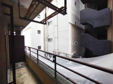 oRj[@-