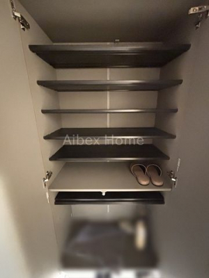 [@-