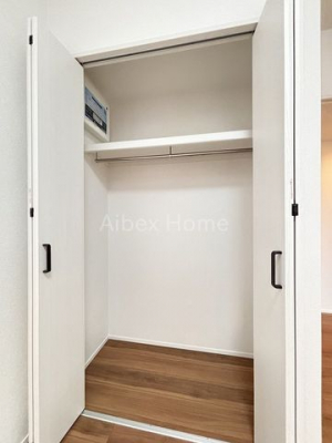 [@-