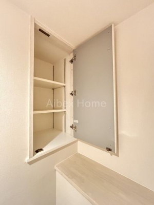 [@-
