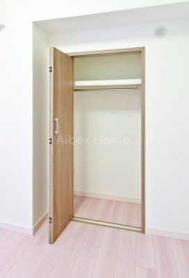 [@-