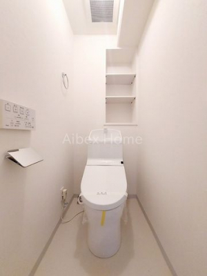 gC@-