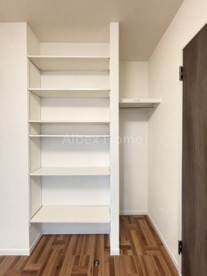 [@-