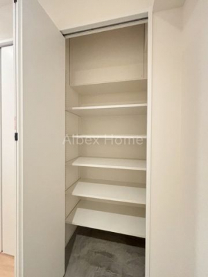 [@-