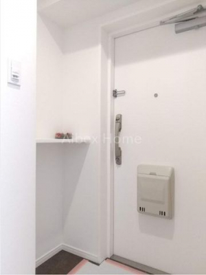 ց@-