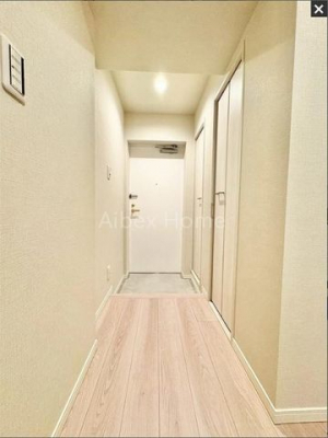 ց@-