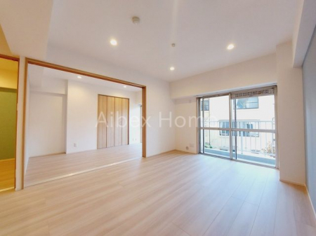 ���r���O�@-