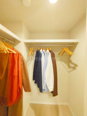 ���[�@�E�H�[�N�C���N���[�[�b�g