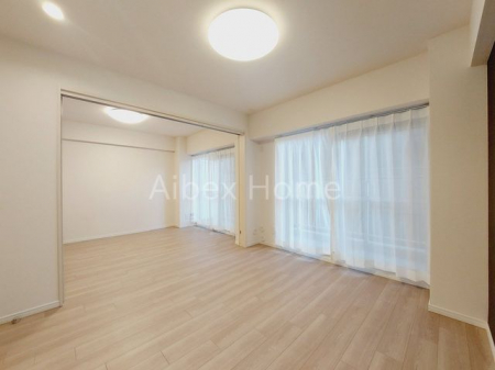 ���r���O�@-