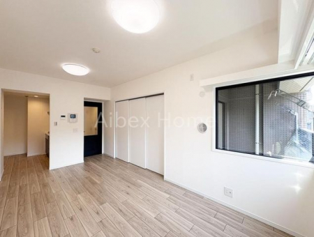 ���r���O�@-