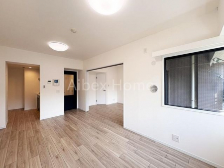 ���r���O�@-