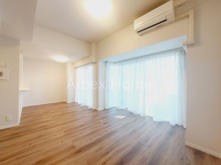 ���r���O�@-