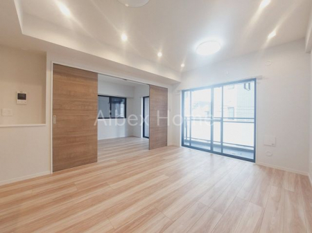 ���r���O�@-