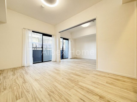 ���r���O�@-