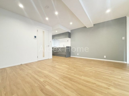 ���r���O�@-