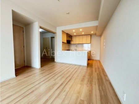 ���r���O�@-