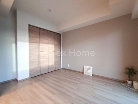 ���r���O�@-