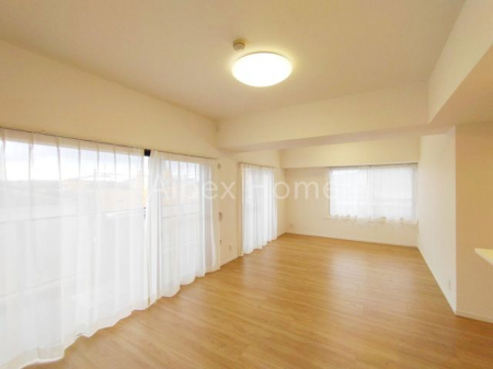 ���r���O�@-