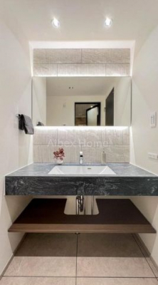 ���ʑ�E���ʏ��@-