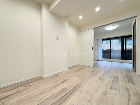 ���r���O�@-