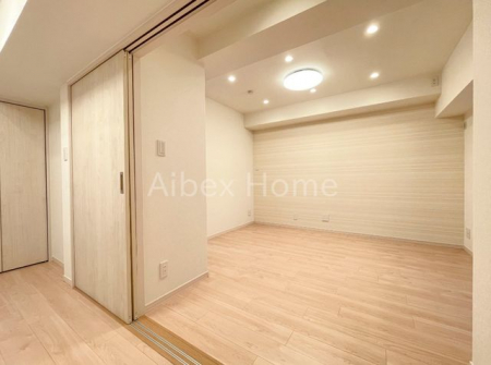 ���r���O�@-