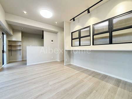 ���r���O�@-