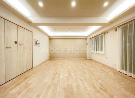 ���r���O�@-