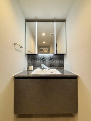 ���ʑ�E���ʏ��@-