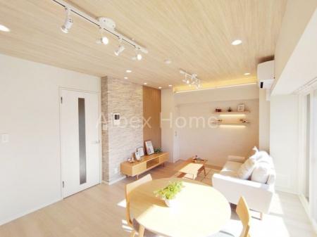 ���r���O�@-