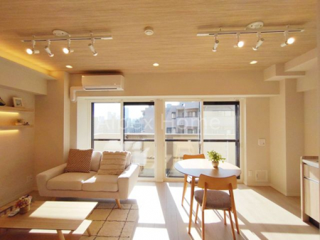 ���r���O�@-