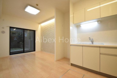 ���r���O�@-