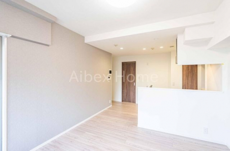 ���r���O�@-