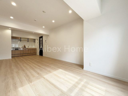 ���r���O�@-