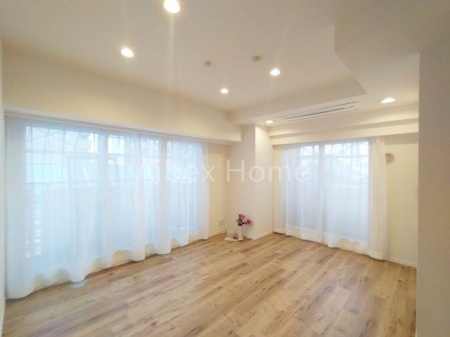 ���r���O�@-