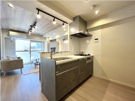 ���r���O�@-