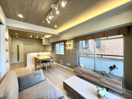 ���r���O�@-