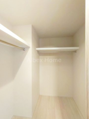 ���[�@�E�H�[�N�C���N���[�[�b�g