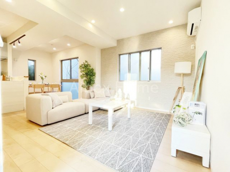 ���r���O�@-