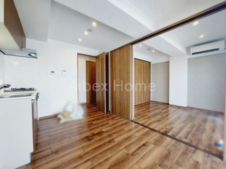 ���r���O�@-