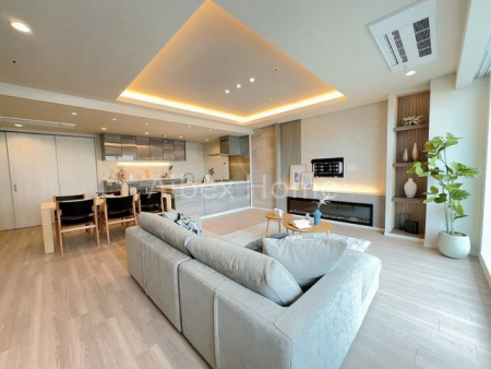 ���r���O�@-