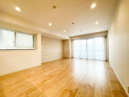 ���r���O�@-