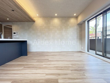 ���r���O�@-