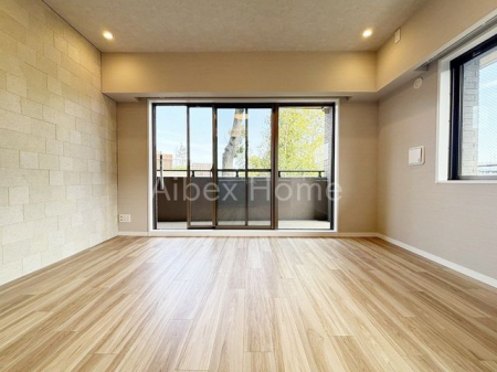 ���r���O�@-