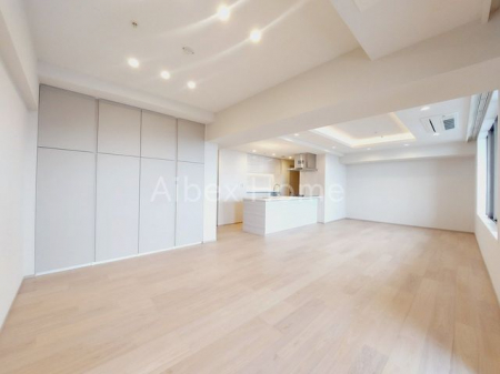 ���r���O�@-