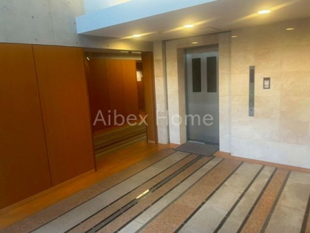 �G���g�����X�@�G���g�����X