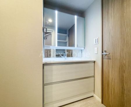 ���ʑ�E���ʏ��@���ʉ��ϑ�