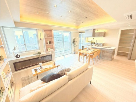 ���r���O�@���r���O